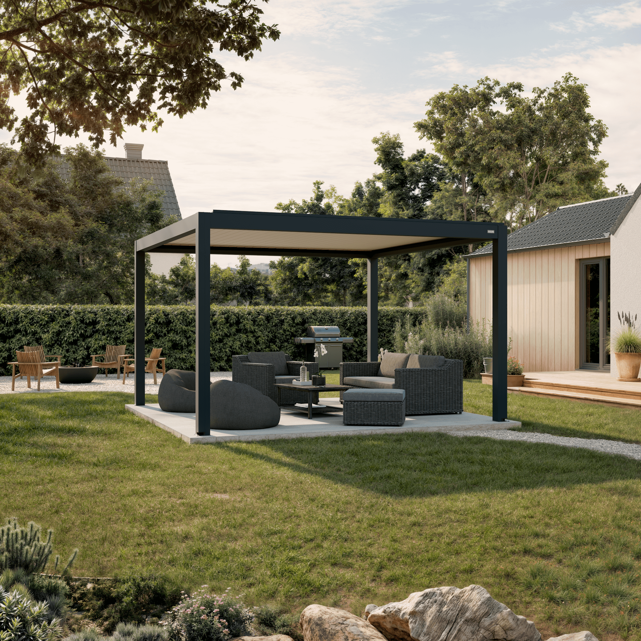 Pergola Classic — 4m x 4m / Anthracite frame / white louvres / Freestanding