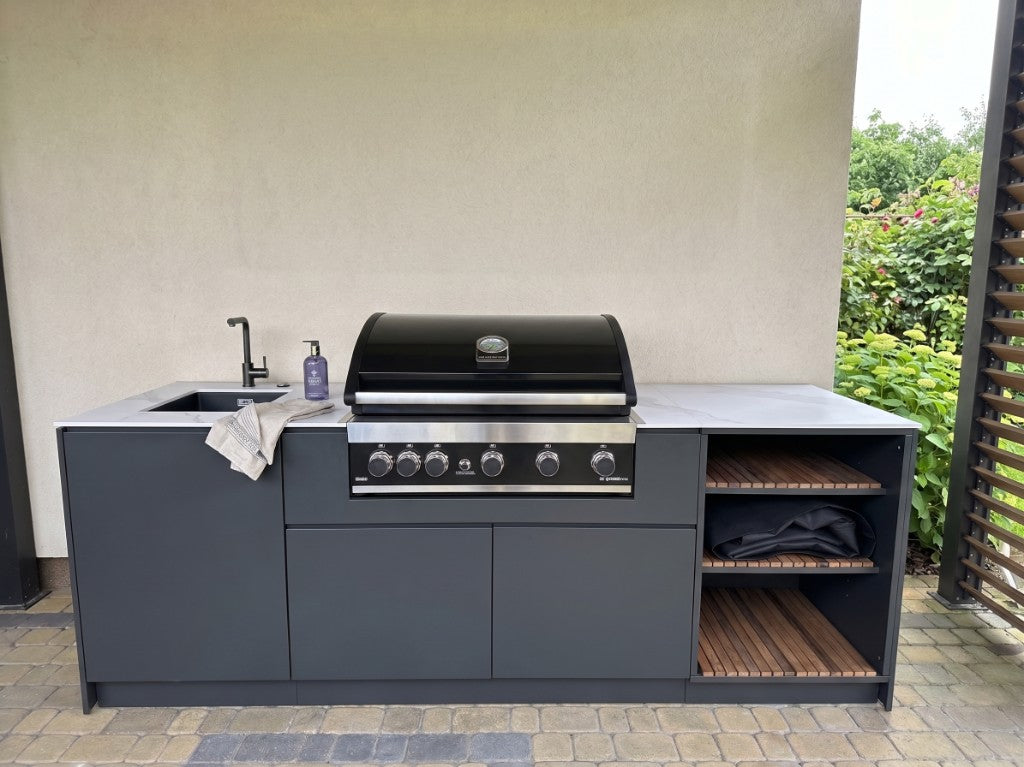 Sunnier outdoor kitchen. Happy customer install 1